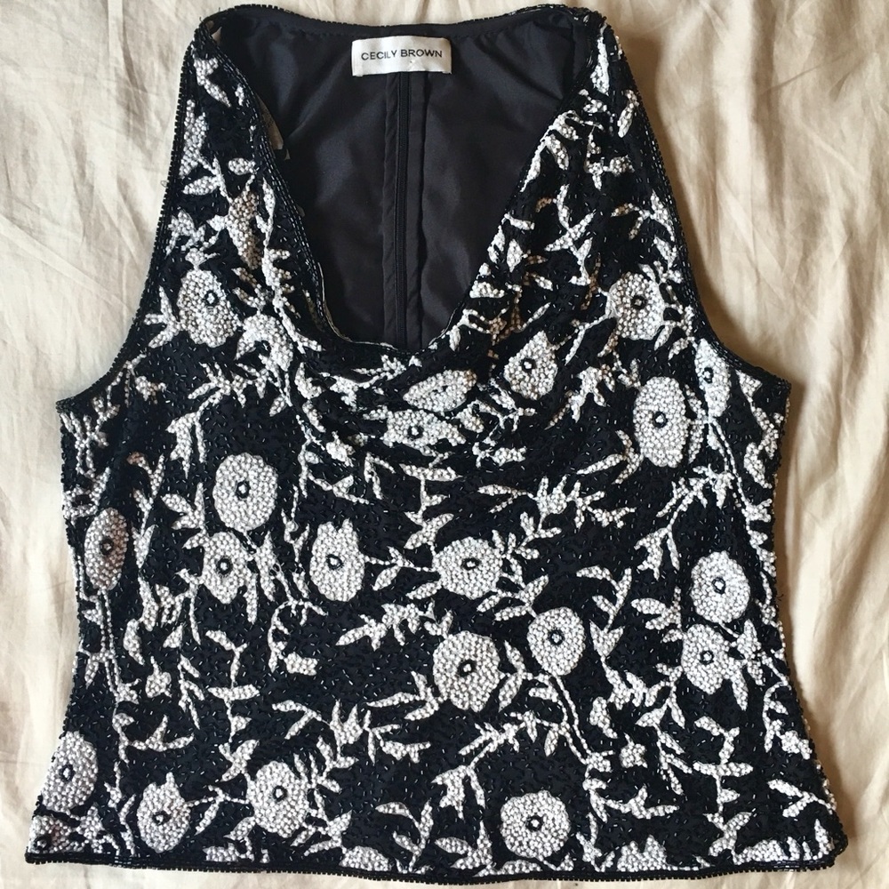 🤍🖤 Fancy Beaded Top 🖤🤍 - Picture 2 of 8